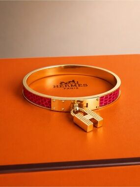 Hermes Gold-Plated Bangle with Fuchsia Croc-Embossed Inlay